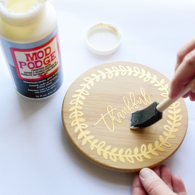 apply mod podge furniture satin to the lid