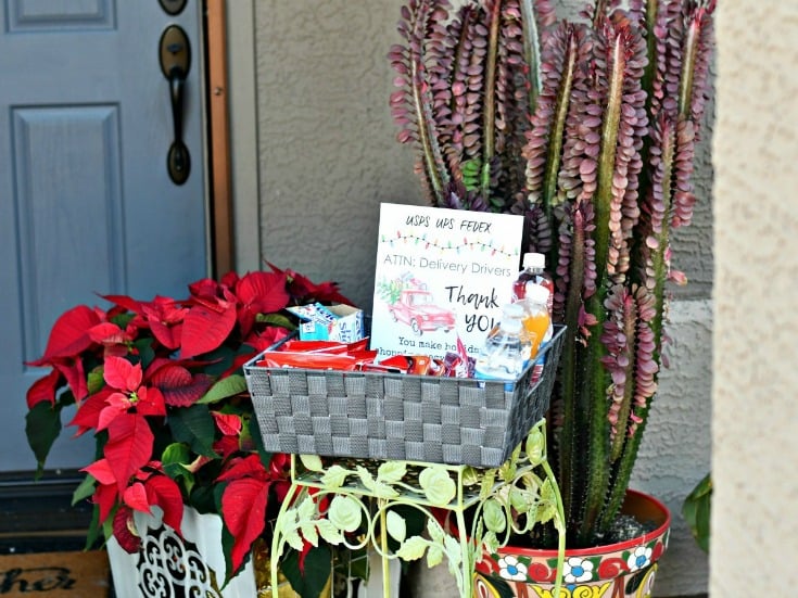 Thank Your Delivery Drivers During the Holidays w/ this Idea & Free Printable Sign