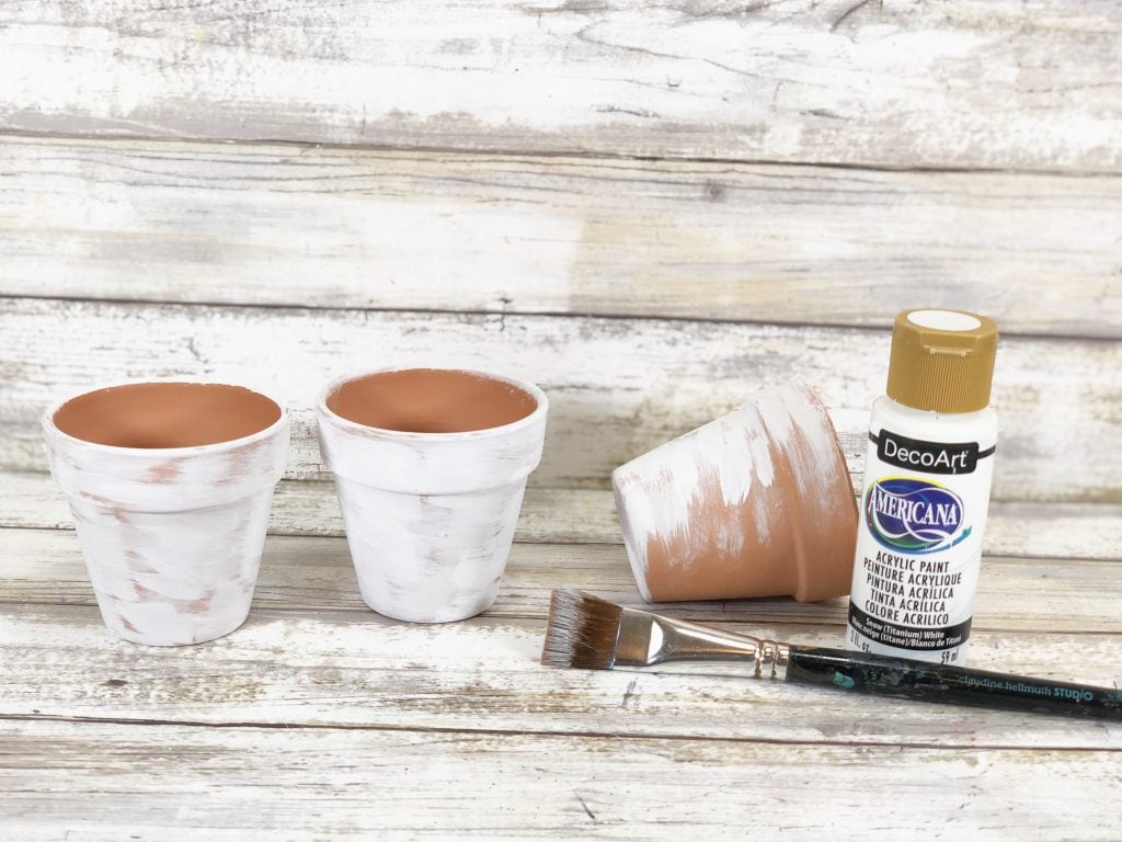 painting flower pots white 